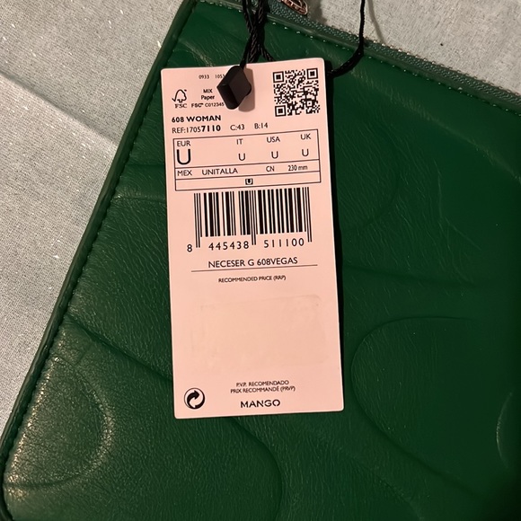 Medium-sized Mango Pouch - Picture 2 of 4